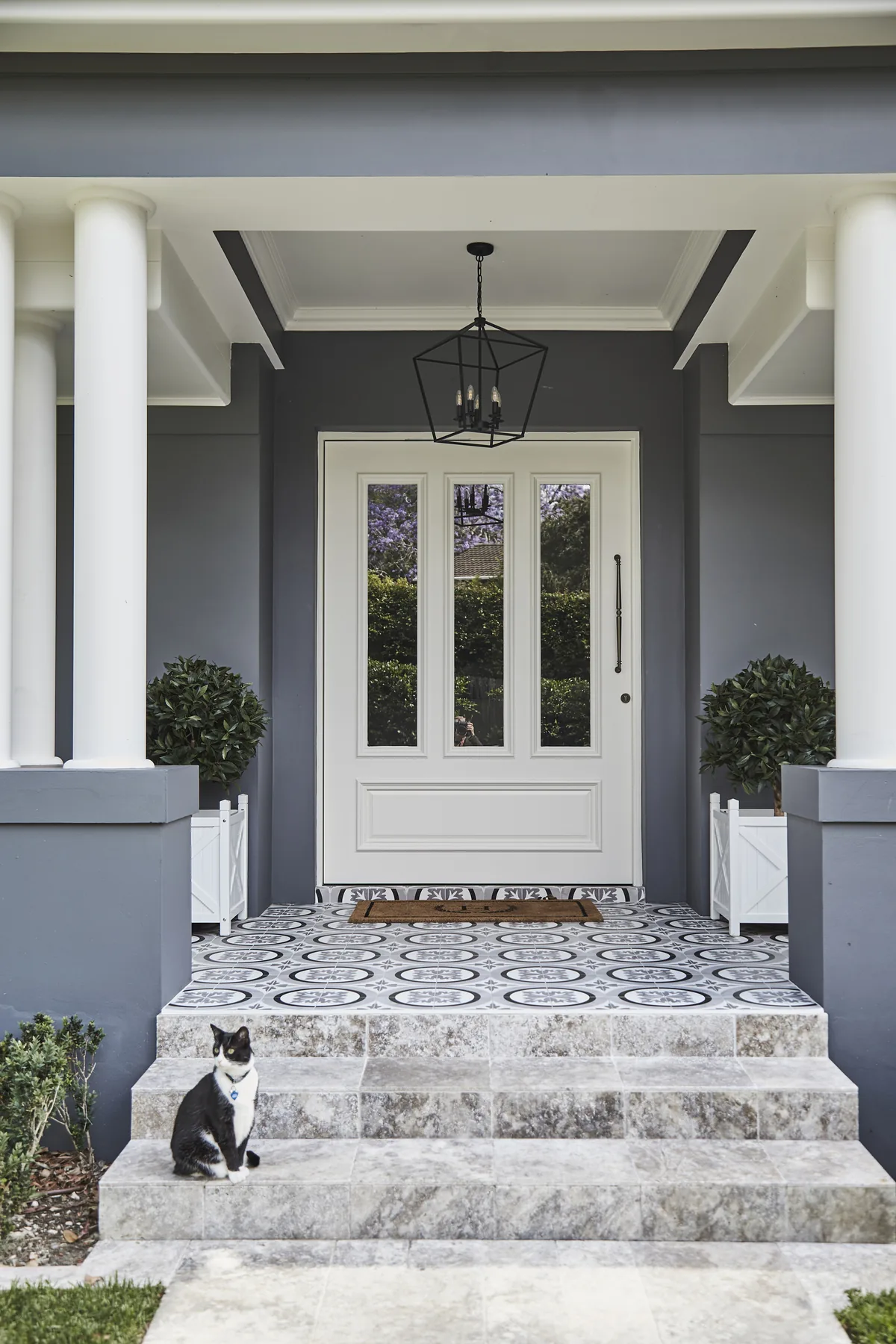 Wahroonga, Upper North Shore &mdash; front entry with white door, columns, patterned tile threshold and stone steps